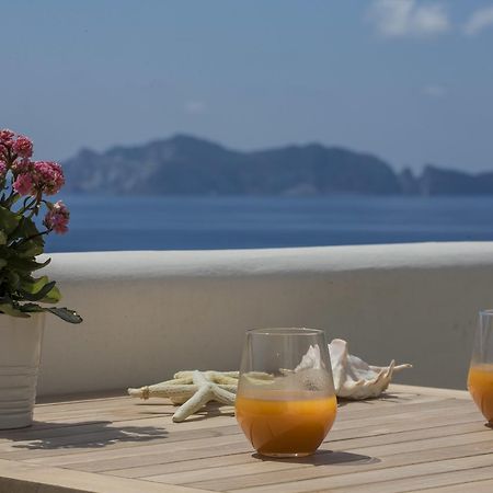 Maridea Casa Vacanza- Le Alcove Sul Mare Suites Ponza Dış mekan fotoğraf