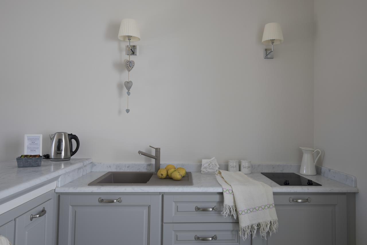 Maridea Casa Vacanza- Le Alcove Sul Mare Suites Ponza Dış mekan fotoğraf